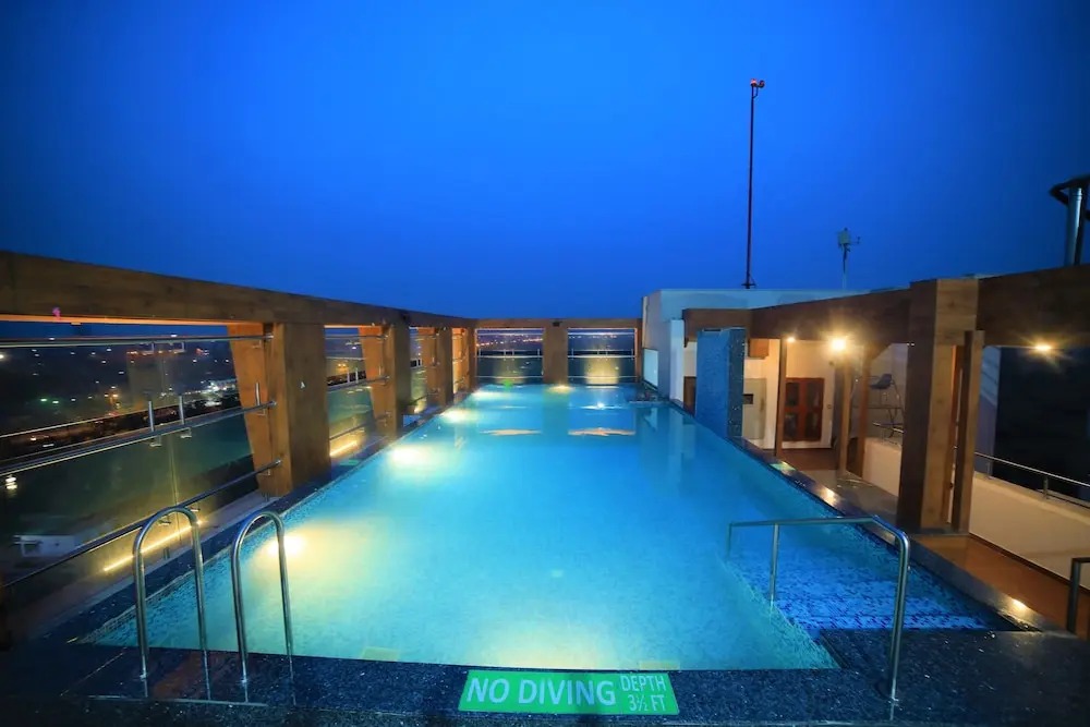 هتل ال ای نیو دهلی